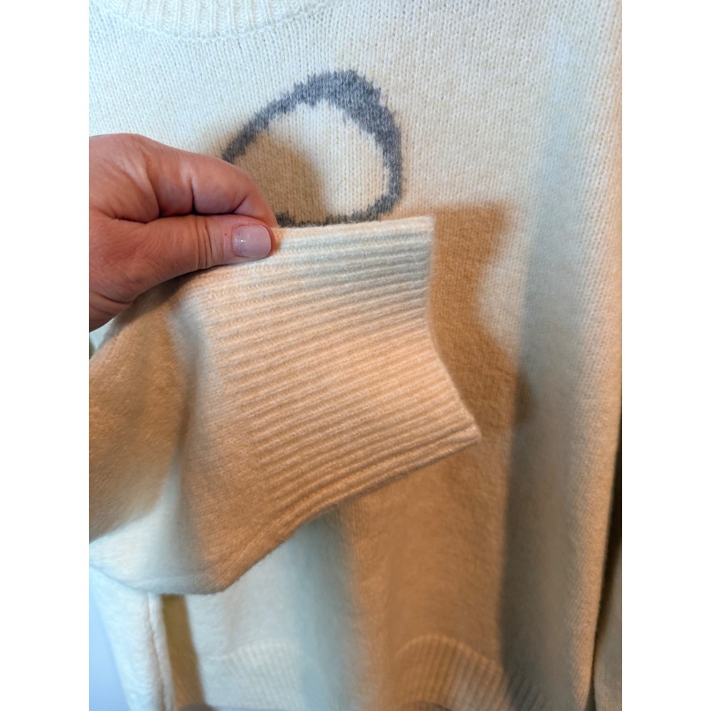 Abercrombie & Fitch Women Cream Bow Graphic Crewneck Sweater Large NWT 150-488 - Picture 4 of 9